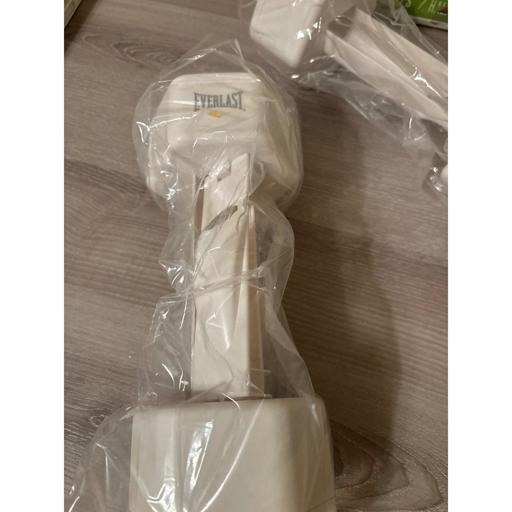 Everlast FiT 2lb Dumbbells for Nintendo Wii Remote and Nunchuk White Weights Set - Picture 5 of 6